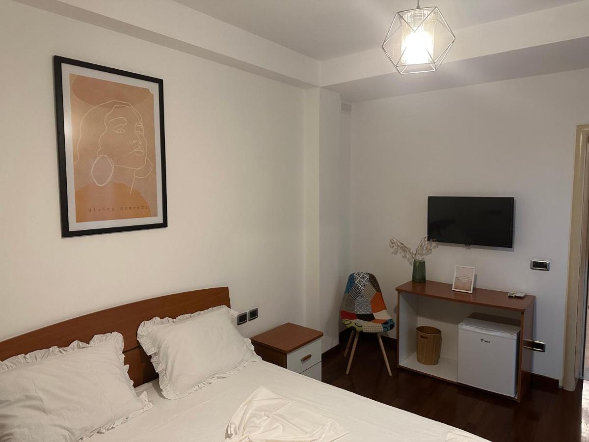 City Center Shkodra B&B Kültér fotó